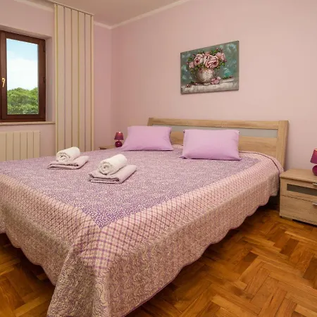 Ana By Interhome * Nedeščina